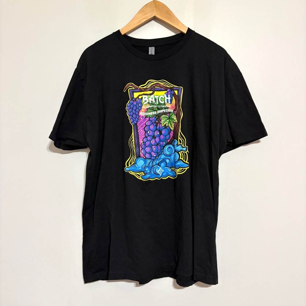 Batch Signature Extracts Goodness Grapecious Graphic Black T-Shirt Size X-Large